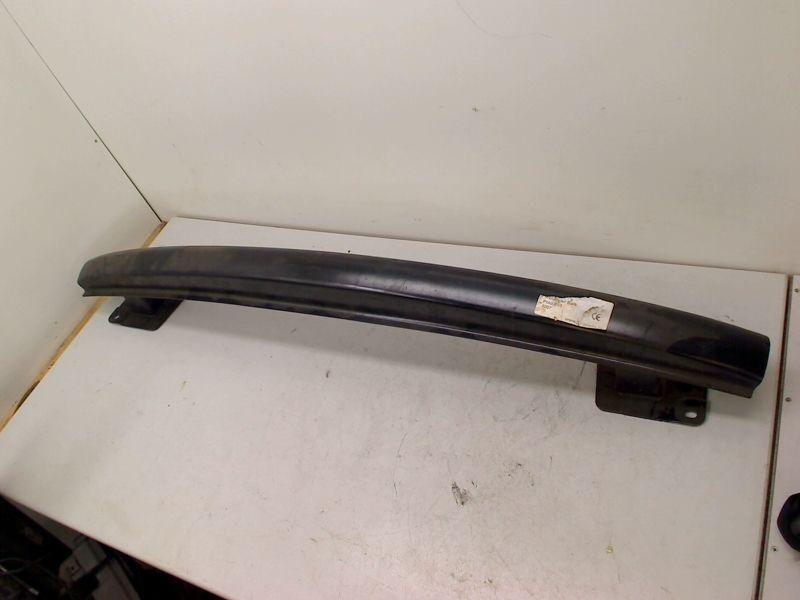 RENFORT PARE CHOC ARRIERE (TRAVERSE) Polo IV (9N1 / 2/3), Autos : Pièces & Accessoires, Utilisé, De Bloemendaal 21 21
5221 EB  'S HERTOGENBOSCH, NL