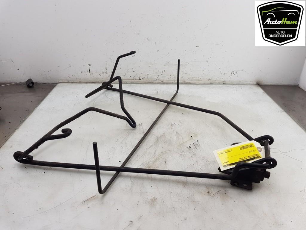 RESERVEWIEL HOUDER Mercedes-Benz Citan (415.6), Dhr. J. Ham, Gebruikt, Mercedes-Benz, Administratie@autoham.nl