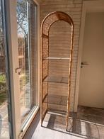 Rotan kast met glazen leggers, Enlèvement, Utilisé