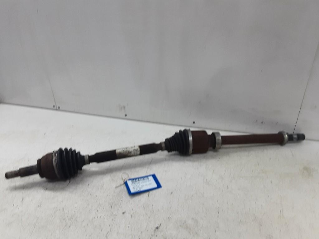 CARDAN AVANT DROIT (TRANSMISSION) Scénic IV (RFAJ), Renault, Mevr. I. Hauben, Utilisé, Rue de l'Espoir 34 34
4030  GRIVEGNÉE, BE