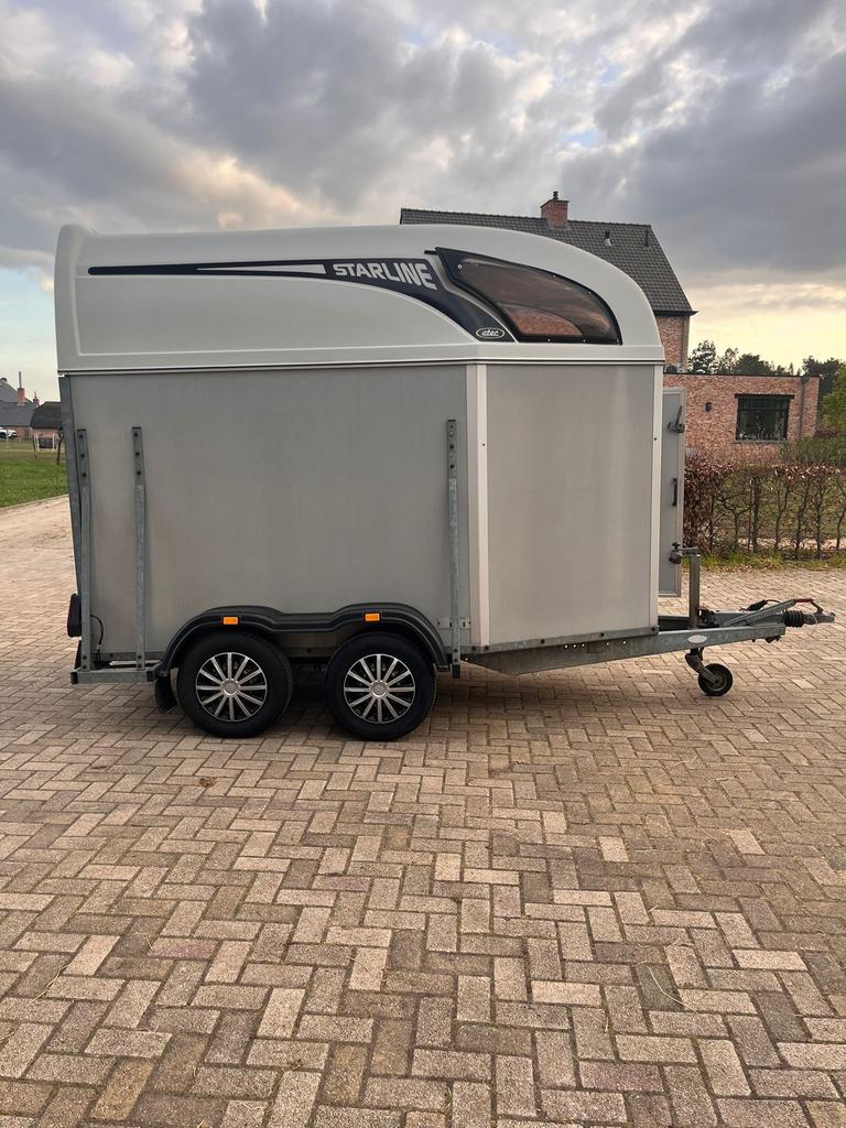 Atac 1.5 paardstrailer, Dieren en Toebehoren, Paarden en Pony's | Trailers en Aanhangwagens, Ophalen, Zo goed als nieuw