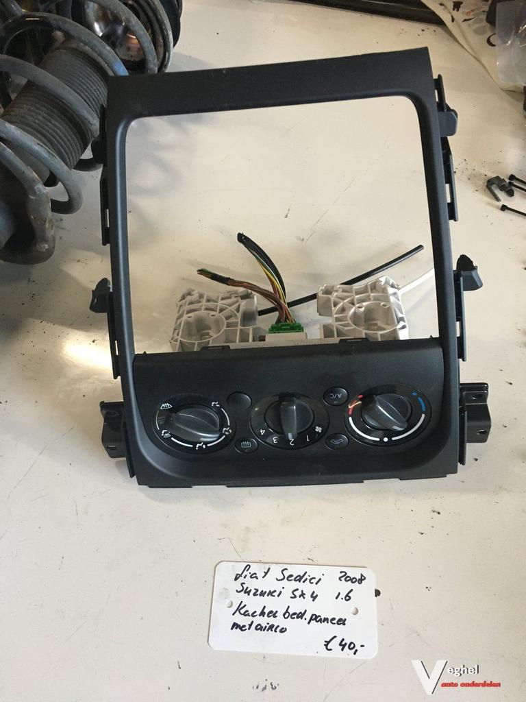Fiat Sedici / Suzuki sx4  1.6 2008   Kachelbedieningspaneel, -, Utilisé, -, -
