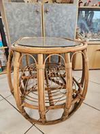 Table basse en bambou plateau en verre, 45 à 60 cm, Enlèvement, Utilisé, 75 cm ou plus
