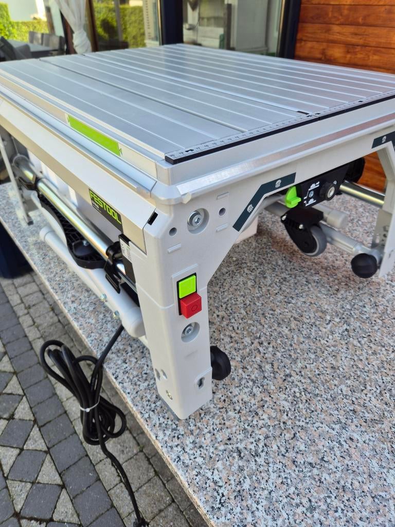 Festool cs70 eg neuve avec son emballage., Bricolage & Construction, Outillage | Scies mécaniques, Enlèvement