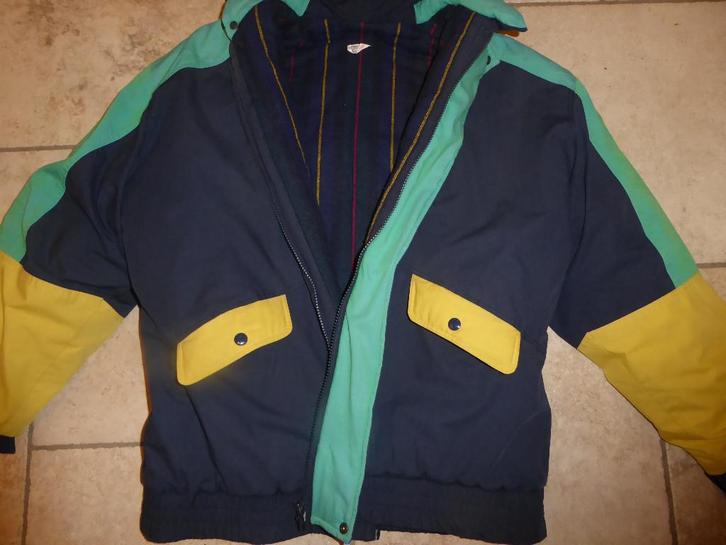 Warme jas m 38, Kleding | Dames, Jassen | Winter, Zo goed als nieuw, Ophalen