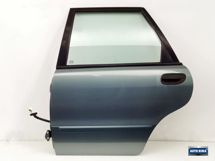 Portière 4portes arrière gauche d'un Volvo V40 (348), Autos : Pièces & Accessoires, -, 3 mois de garantie, Porte, -