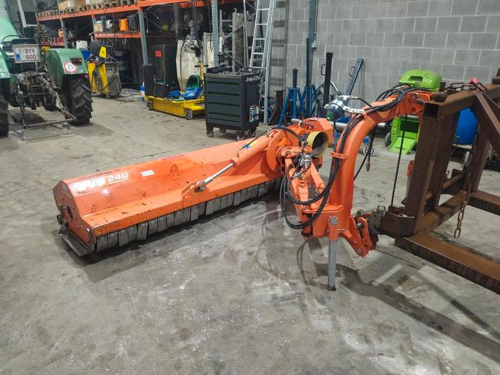 Klepelmaaier 2m40, Articles professionnels, Agriculture | Outils, Enlèvement