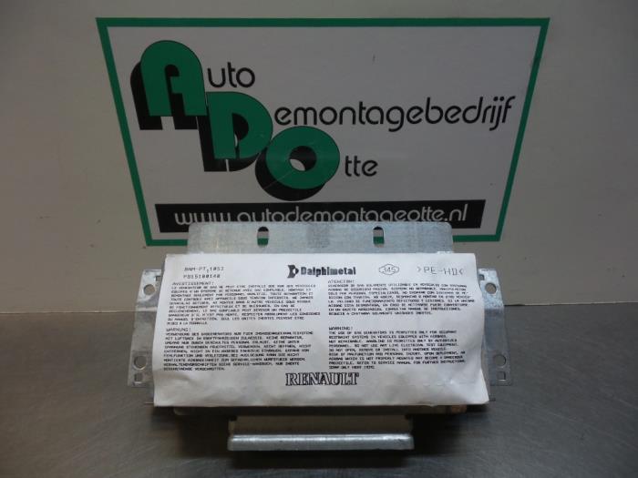 Airbag rechts (Dashboard) van een Renault Clio (Clio 3 06-), Auto-onderdelen, Overige Auto-onderdelen, Renault, Gebruikt, 3 maanden garantie