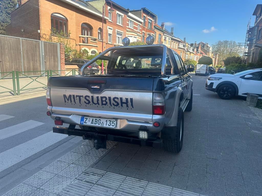 Mitsubishi l200 automaat clean 0485905657, Argent ou Gris, Achat, Entreprise, Climatisation automatique