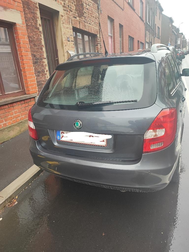 Skoda Fabia Diesel, Euro 5, Stof, Zwart, Overige kleuren