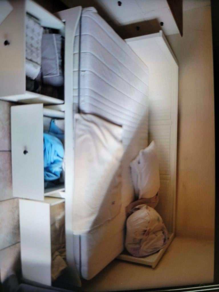 Lit brimnes, Enlèvement