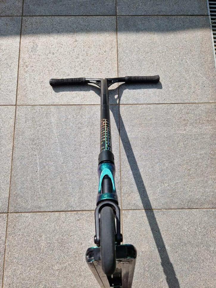 Trottinette acrobatique Ethic Erawan V2 + roues Honeycore, Vélos & Vélomoteurs, Trottinettes, Utilisé, Autres types, Enlèvement