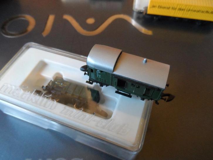 MARKLIN Mini club Z - DEUX wagons, dont UN en boite..., Hobby & Loisirs créatifs, Trains miniatures | HO, Comme neuf, Wagon, Märklin