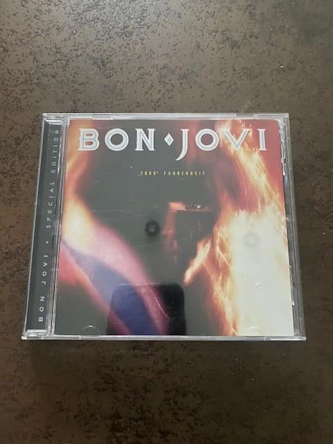 CD : Bon Jovi, Enlèvement ou Envoi, Utilisé