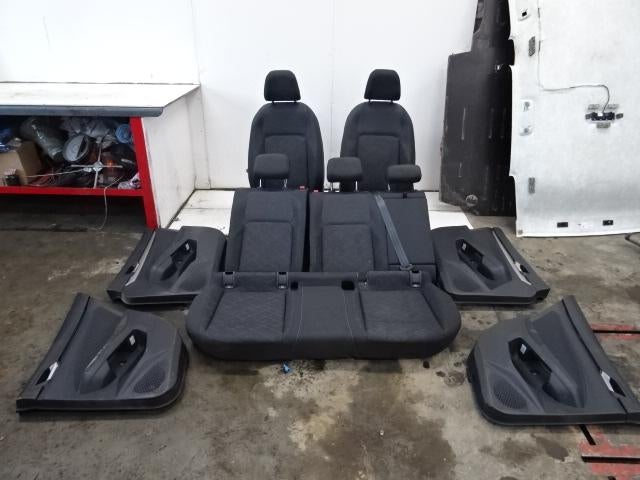 INTERIEUR COMPLET Volkswagen Golf VIII (CD1) (01-2019/-), Autos : Pièces & Accessoires, Utilisé, Volkswagen