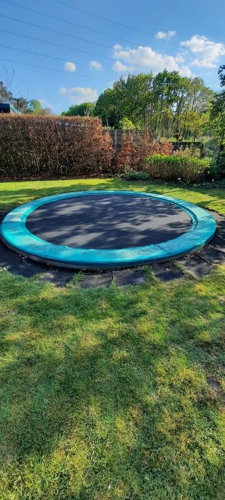 Trampoline Kadee 430, Ophalen