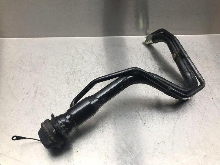 EMBOUT DE REMPLISSAGE Suzuki Swift (ZA / ZC / ZD), Autos : Pièces & Accessoires, Systèmes à carburant, Suzuki, Utilisé