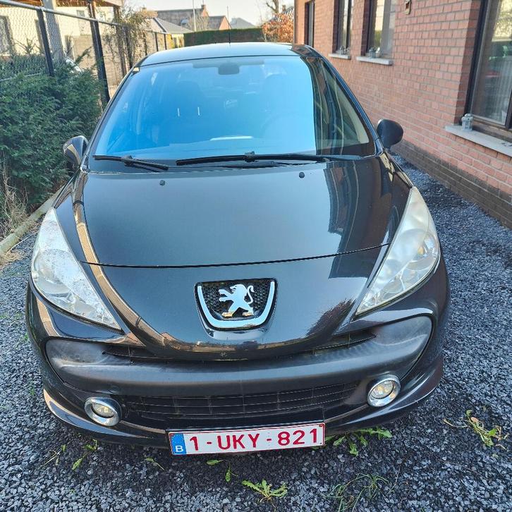 Peugeot 207 1.6 essence 2008 — exportation/pièces, Autos, Peugeot, Particulier, Essence, Euro 4, Hatchback, 5 portes, Boîte manuelle