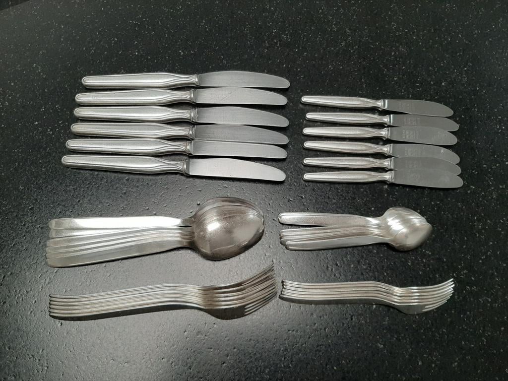 Couverts Etna en acier inoxydable 36 pièces, Enlèvement