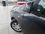 Dacia Lodgy 7-zits 1.2i Benzine 85kW Euro 5b, Auto's, Euro 5, Parkeersensor, Handgeschakeld, 5 deurs