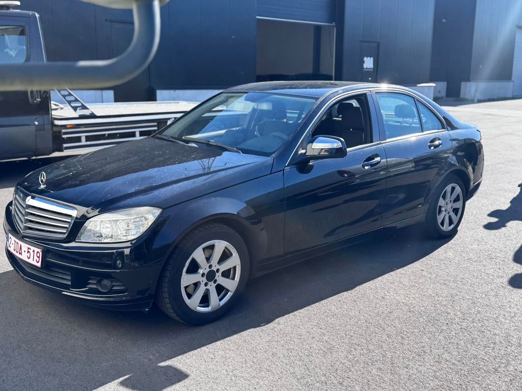 Mercedes c200 diesel export, Auto's, Mercedes-Benz, Bedrijf, Te koop, C-Klasse, Diesel, Handgeschakeld, Ophalen