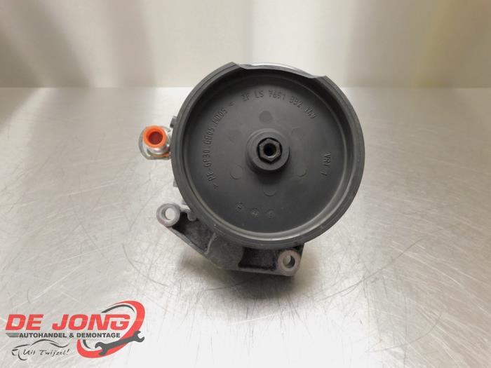 Pompe direction assistée d'un Mercedes SLK, 3 mois de garantie, Utilisé, -, -