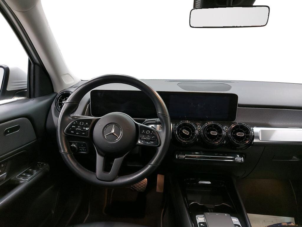 Mercedes-Benz GLB 180 BUSINESS - TREKHAAK - ACHTERUITRIJCAM, Euro 6, 4 cilinders, Wit, Bedrijf