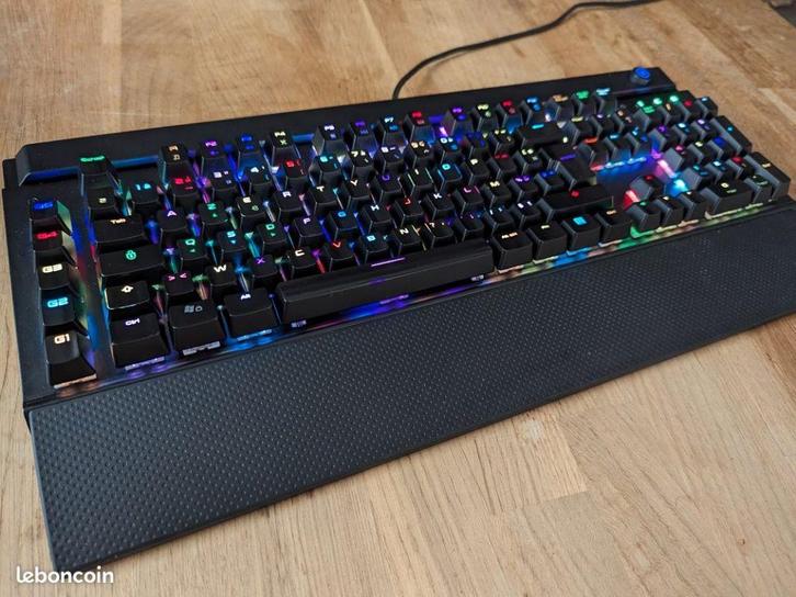 Clavier méchanique gamer, commutateurs bleus, Informatique & Logiciels, Claviers, Utilisé, Azerty, Filaire, Clavier gamer, Enlèvement