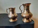 Cruches en laiton avec motifs gravés - TB état, Antiquités & Art, Antiquités | Bronze & Cuivre, Enlèvement ou Envoi, Cuivre