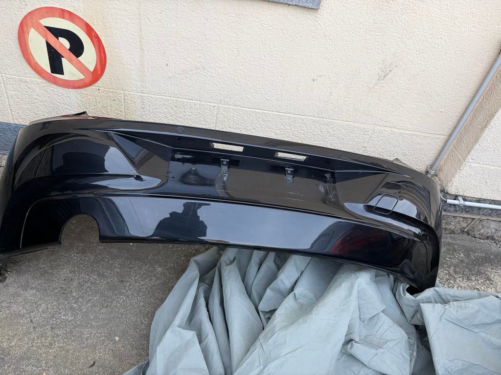 Pare-chocs arrière BMW f21 à vendre, Autos : Divers, Accessoires de voiture, Enlèvement