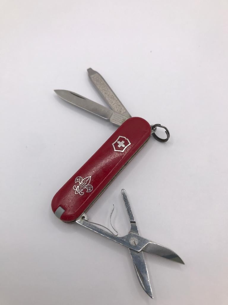 VICTORINOX SD Red Boy Scouts of America Fleur de Lis Knife, Caravans en Kamperen, Ophalen of Verzenden, Gebruikt