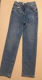 Jeans mom slim stradivarius, Vêtements | Femmes, Jeans, Enlèvement, Neuf