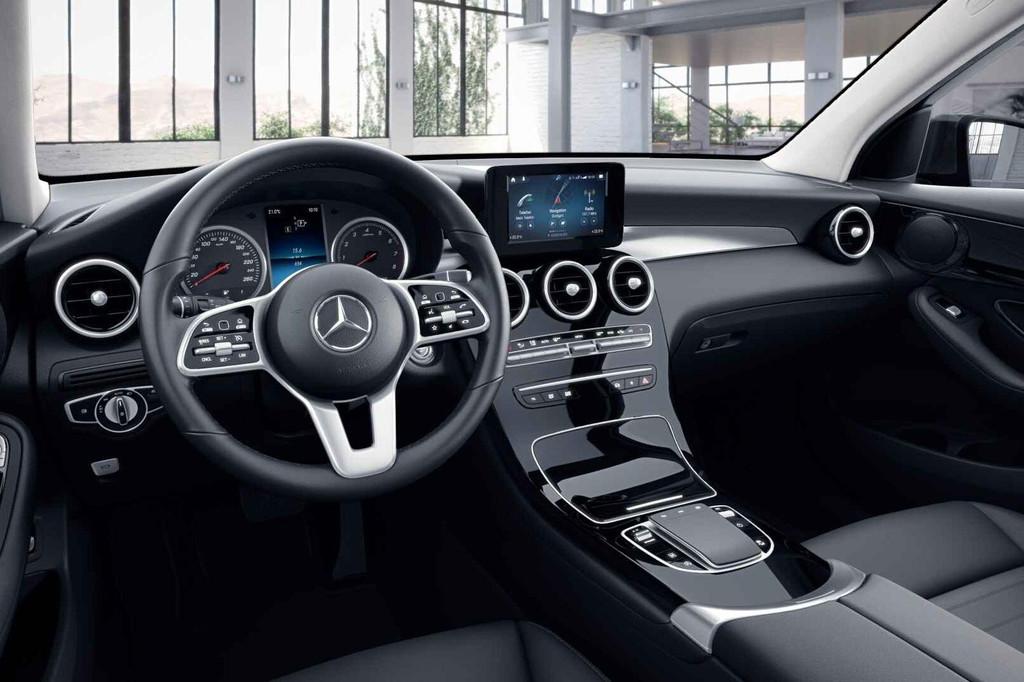 Mercedes-Benz GLC-Klasse 200 D SUV Luxury Line Night Pack |, Automaat, Gebruikt, Zwart, 4 cilinders