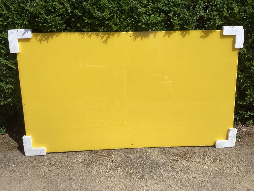 Groot geel magnetisch schrijfbord in glas., Diversen, Schoolborden, Ophalen, Zo goed als nieuw, Whiteboard
