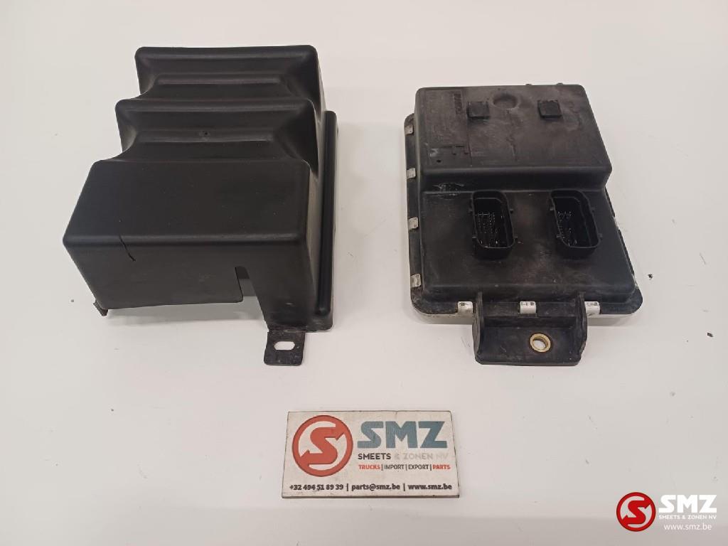 Occ ECU Unité de contrôle de l'ordinateur de châss, Utilisé, Iveco, Électronique et Câbles