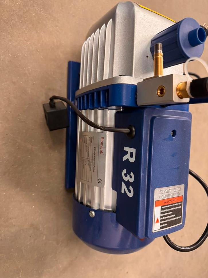 HVAC / Airco set: vacuümpomp + weegschaal + manifold + flare, Auto-onderdelen, Airco en Verwarming, Ophalen