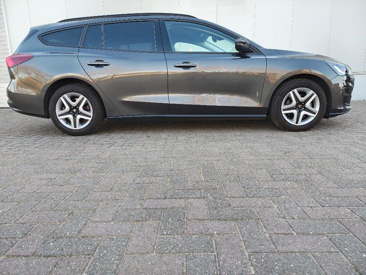 Ford Focus Connected Diesel Automaat ecoblue, Auto's, Ford, Particulier, Focus, ABS, Achteruitrijcamera, Adaptieve lichten, Airbags