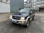Mitsubishi l200 schone auto 0485905657, 2500 cc, Zwart, Leder, L200