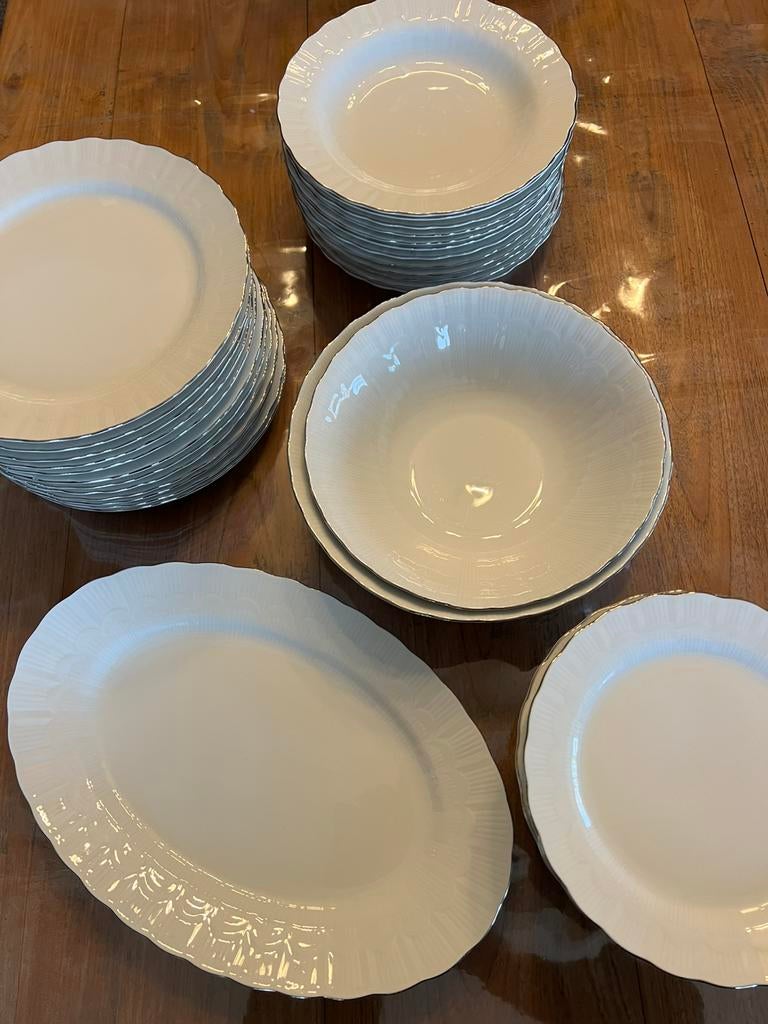 Eetservies winterling, Ophalen, Gebruikt, Bord(en), Effen