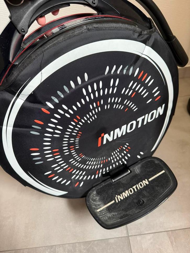 Inmotion V10F monowheel like new, Fietsen en Brommers, Steps, Zo goed als nieuw, Ophalen