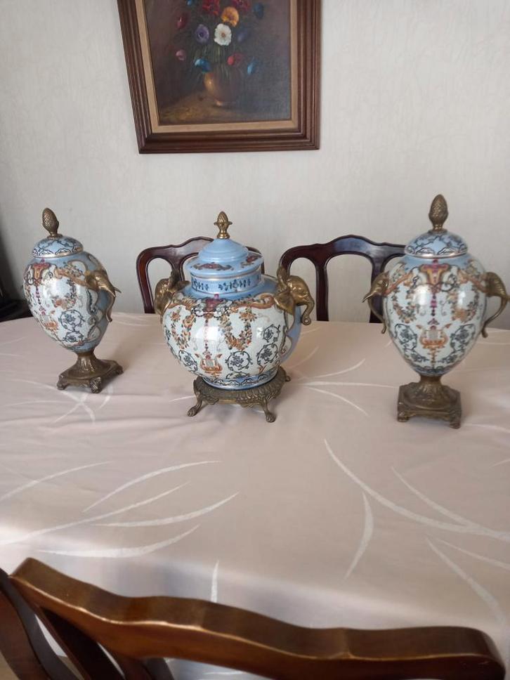 Diverse vazen, posturen, schilderijen, bijzettafels, klok, Antiek en Kunst, Antiek | Servies compleet, Ophalen