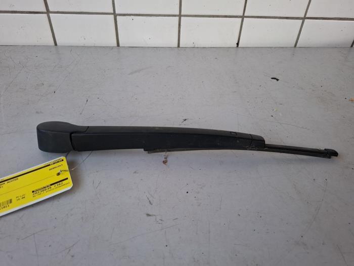 Ruitenwisserarm achter van een Volkswagen Golf, Auto-onderdelen, Ruiten en Toebehoren, Volkswagen, Gebruikt, 3 maanden garantie