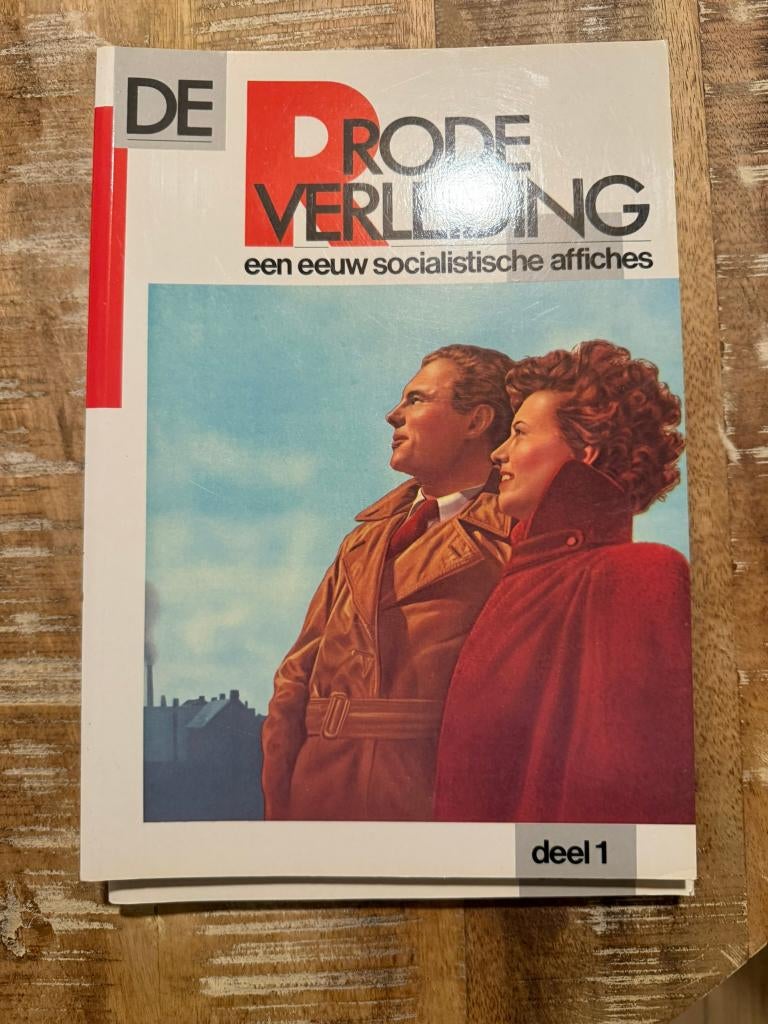 De rode verleiding, een eeuw socialistische affiches 2 dln, Livres, Politique & Société, Enlèvement ou Envoi, Comme neuf, Société