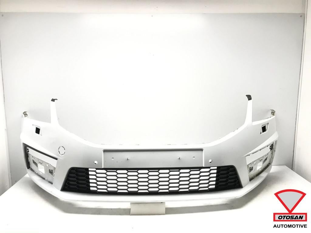 Skoda Octavia RS 3 Facelift 2017+ Pare-chocs avant VRS Pare-, Autos : Pièces & Accessoires, Carrosserie & Tôlerie, Pare-chocs