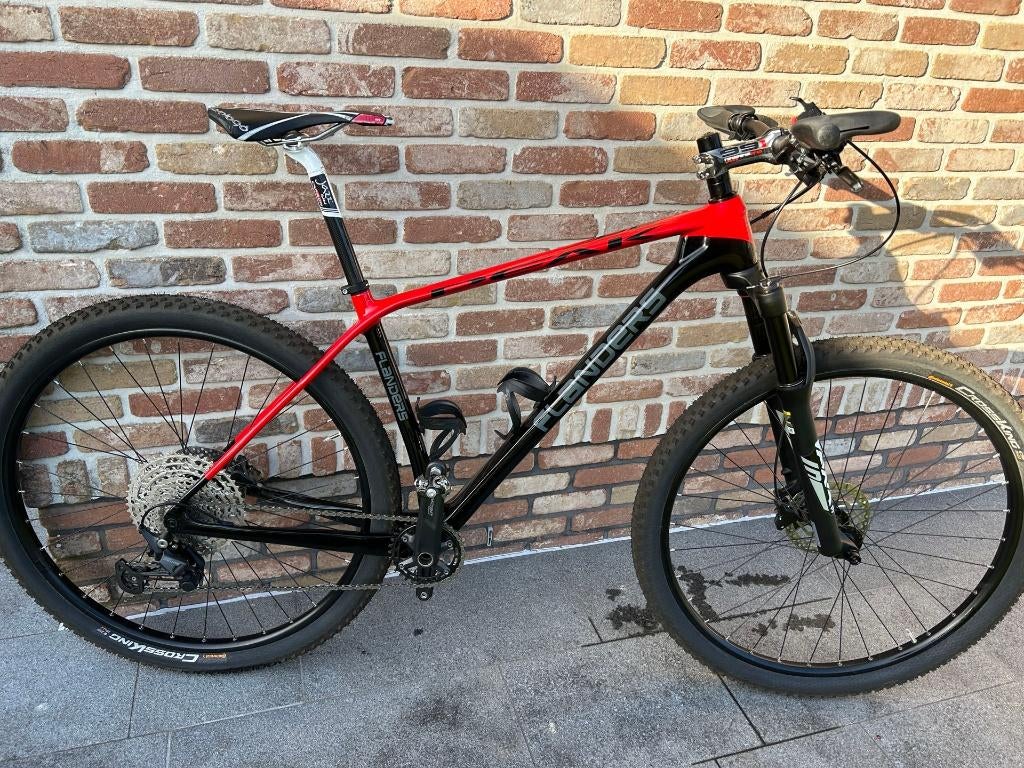 Mountainbike Peak, full carbon, 29er, Shimano Deore compleet, Heren, 45 tot 49 cm, Zo goed als nieuw, Ophalen