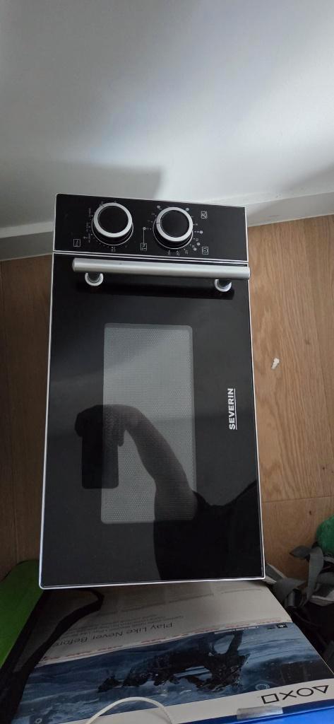Microwave, Elektronische apparatuur, Microgolfovens, Zo goed als nieuw, Microgolfoven, Ophalen