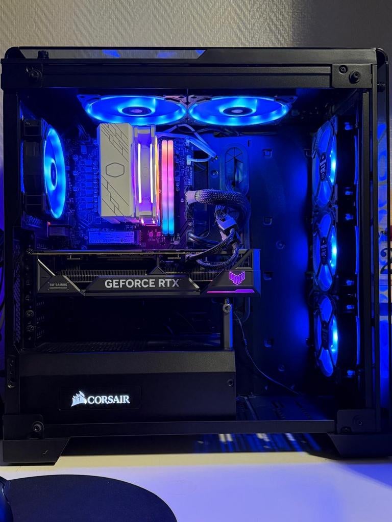 ULTRAKRACHTIGE GAMING-PC — SCHONE INSTALLATIE, Computers en Software, Overige Computers en Software, Ophalen