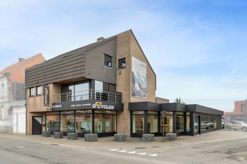 Handelspand + duplexwoning, 200 tot 500 m², Geraardsbergen, 2 kamers, Woning met bedrijfsruimte