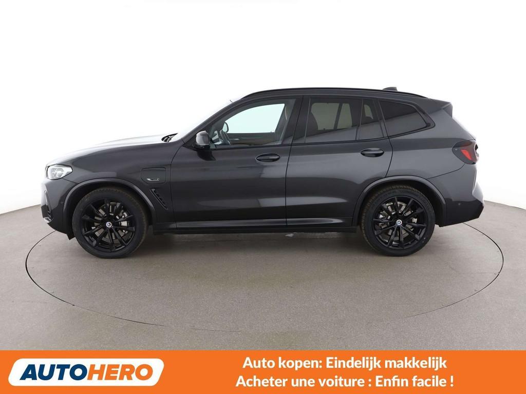 BMW X3 xDrive 30e M Sport (bj 2022, automaat), Auto's, Automaat, 48 g/km, Zwart, Leder