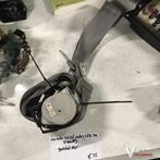 Mazda 323F 5drs 1.6 B 2002 Wagennr 2400169  Gordel Rechtsvoo, Gebruikt, -, -, Ophalen of Verzenden